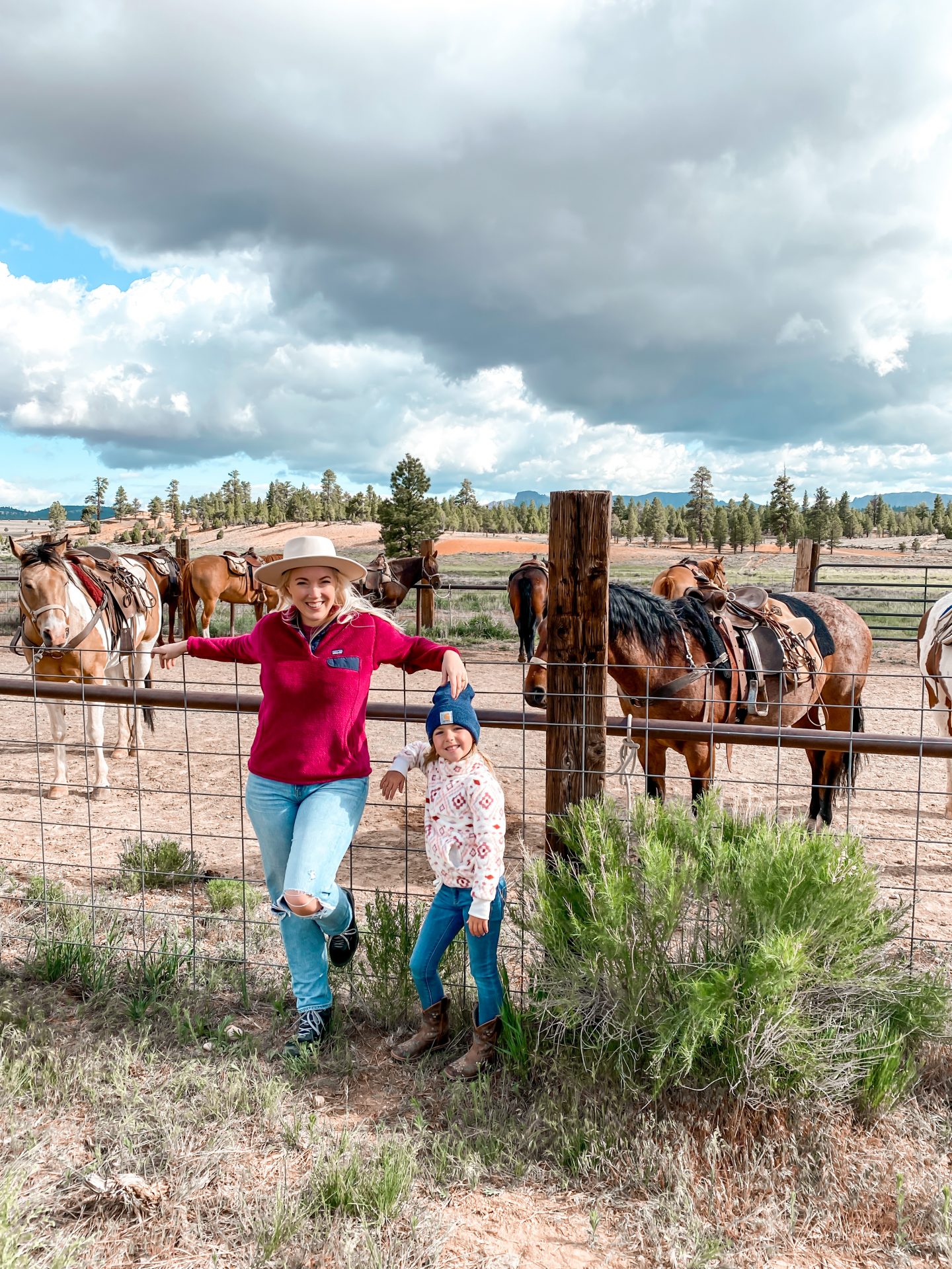 Horseback riding in Bryce Canyon. with Red Canyon Trail Rides